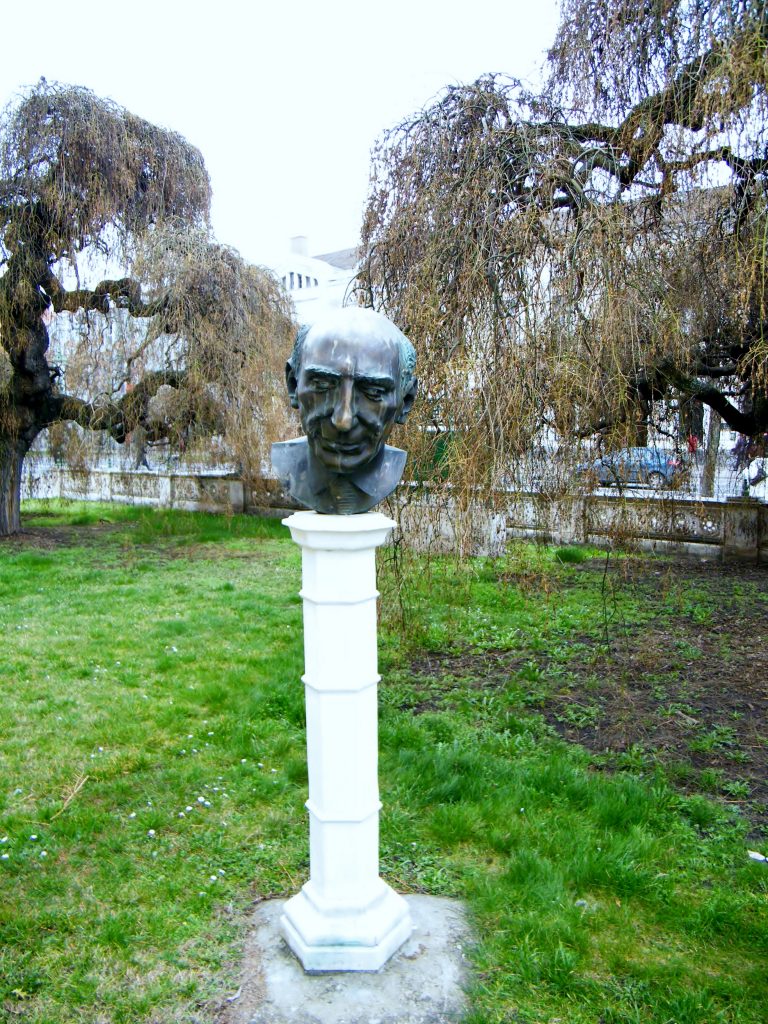 Téri Árpád szobra Debrecenben (MaNDA)
