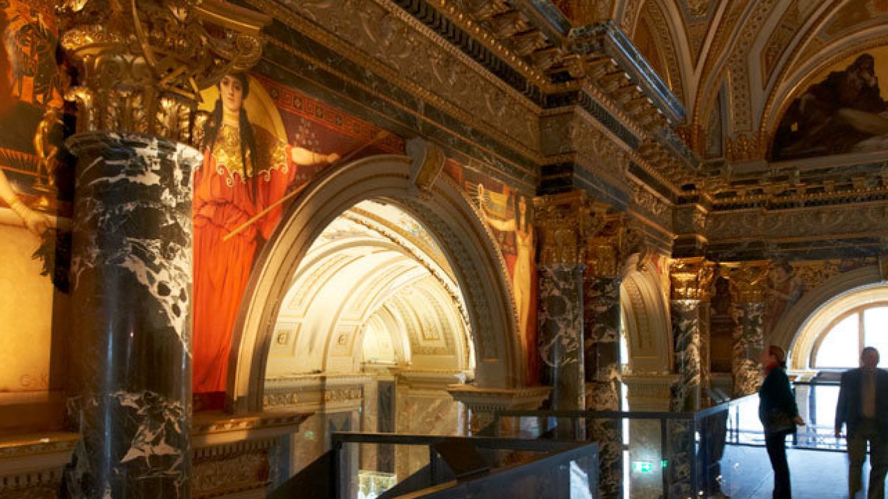 Ismét áll a Klimt festményeihez vezető híd