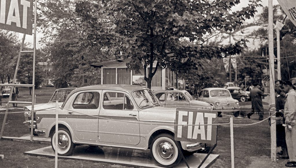 FIAT pavilon a BNV-n , 1960-ban - Fortepan, CC BY-SA