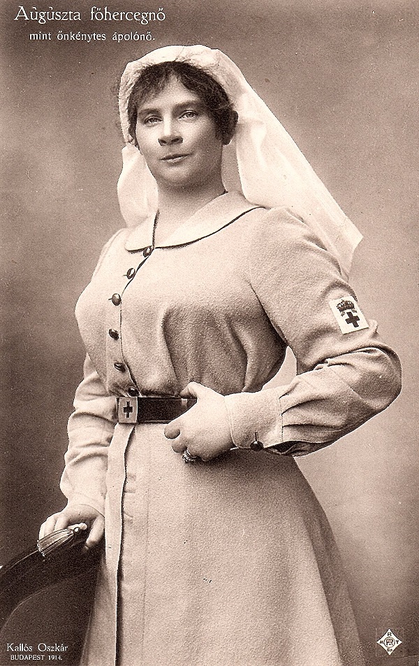 Auguszta főhercegnő mint önkénytes ápolónő, 1914 - Magyar Kereskedelmi és Vendéglátóipari Múzeum, CC BY-NC-ND