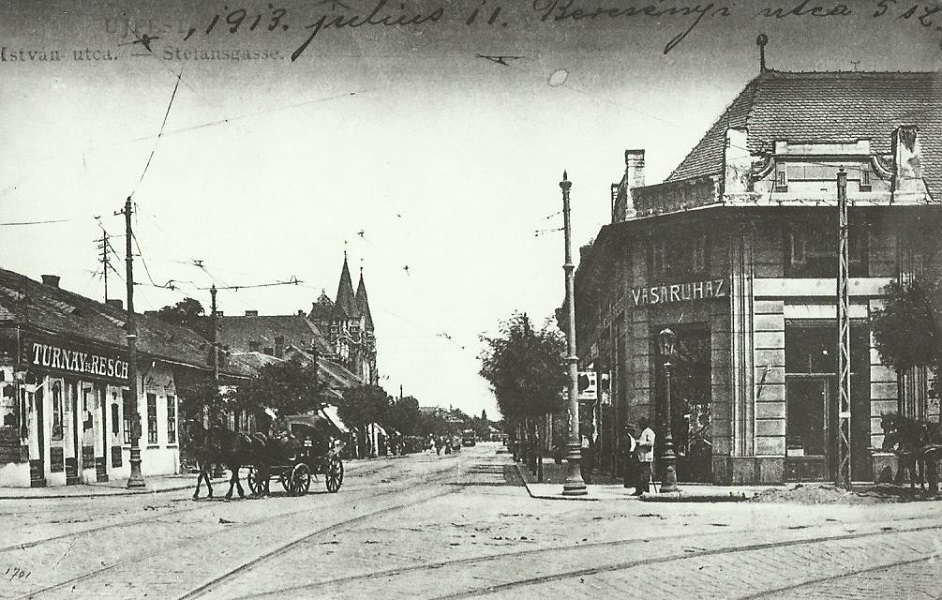 Az újpesti István utca 1913-ban - Magyar Kereskedelmi és Vendéglátóipari Múzeum, CC BY-NC-ND