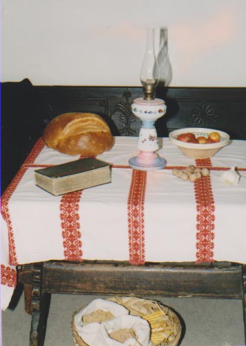 Karácsonyi asztal - Rippl-Rónai Megyei Hatókörű Városi Múzeum, CC BY