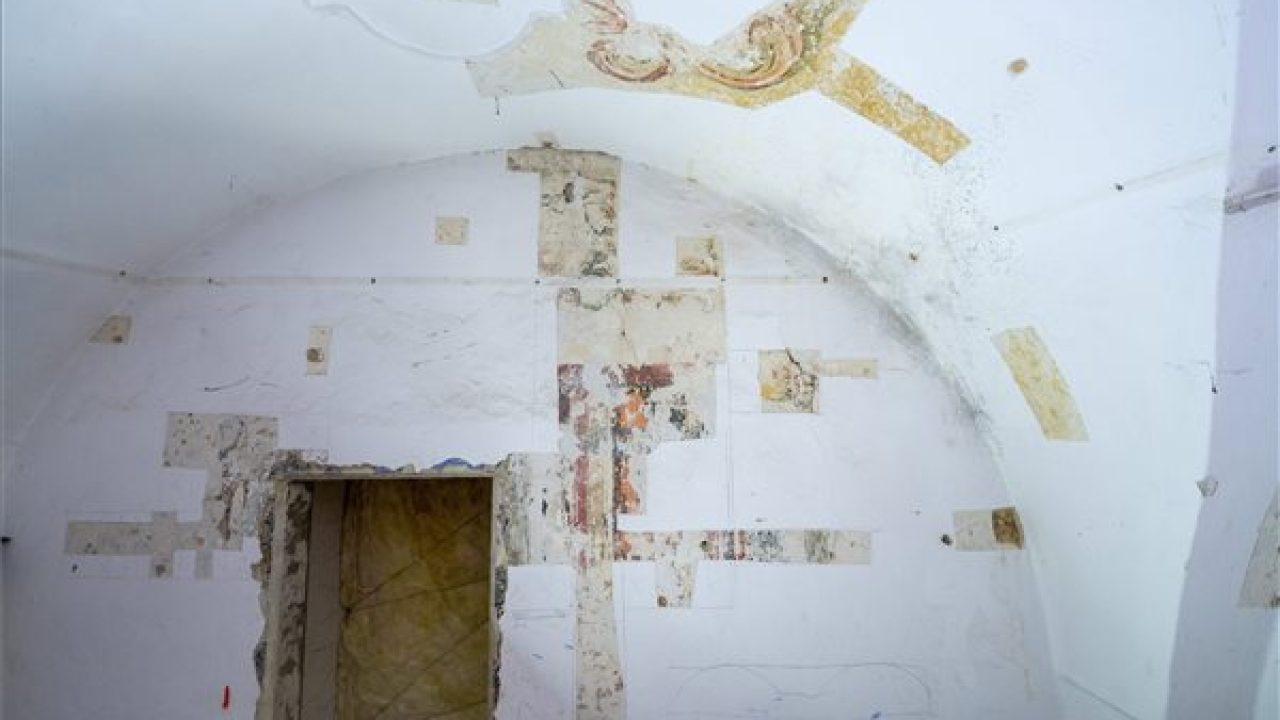 Reneszánsz falképek kerültek elő a kincses városban