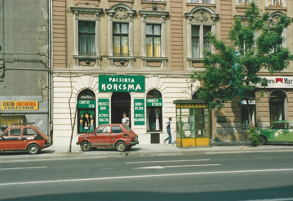 Pacsirta Korcsma, Budapest, 1993 – Magyar Kereskedelmi és Vendéglátóipari Múzeum CC BY-NC-ND